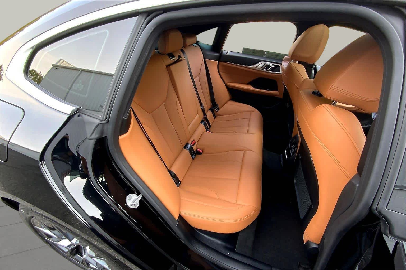 Used 2023 Jet Black BMW eDrive40 image 19