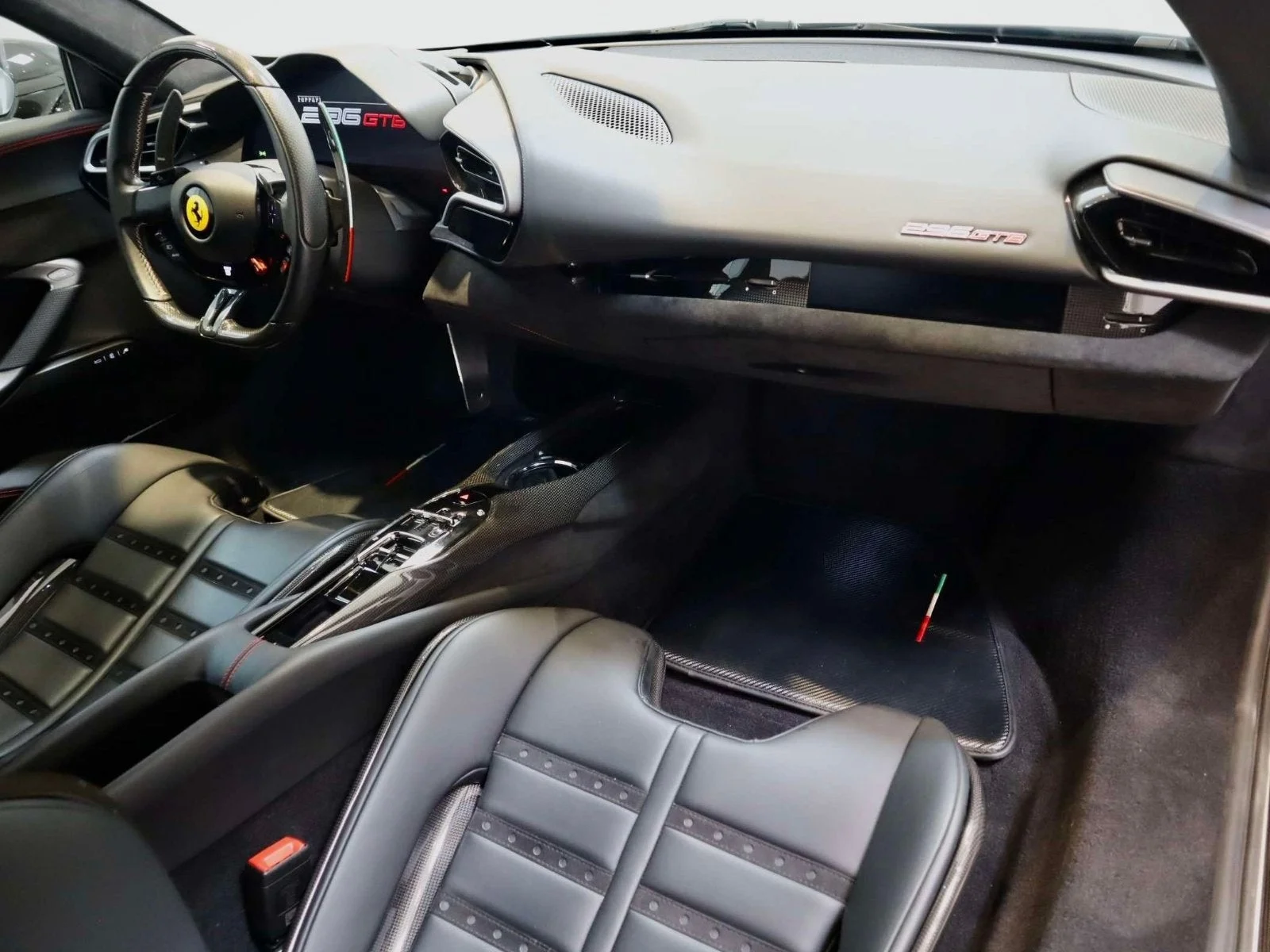 Certified Used 2023 Bianco Cervino Ferrari  image 17