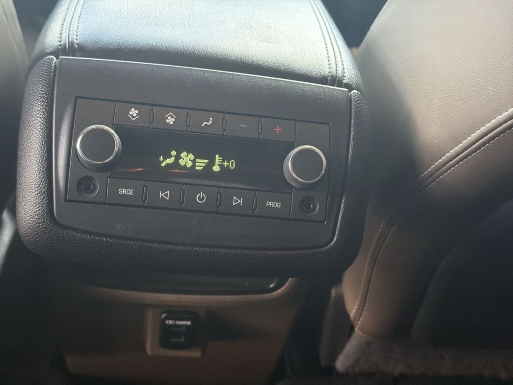 Used 2014 Gold GMC SLT-1 image 22