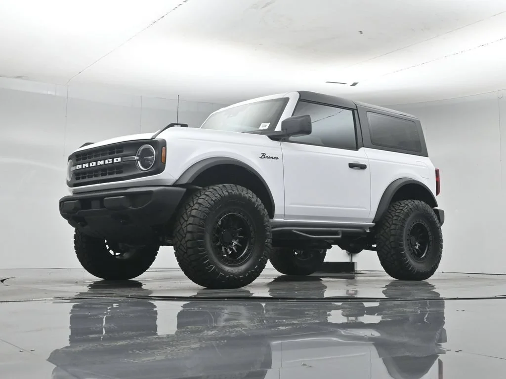 New 2026 Oxford White Ford Base image 42