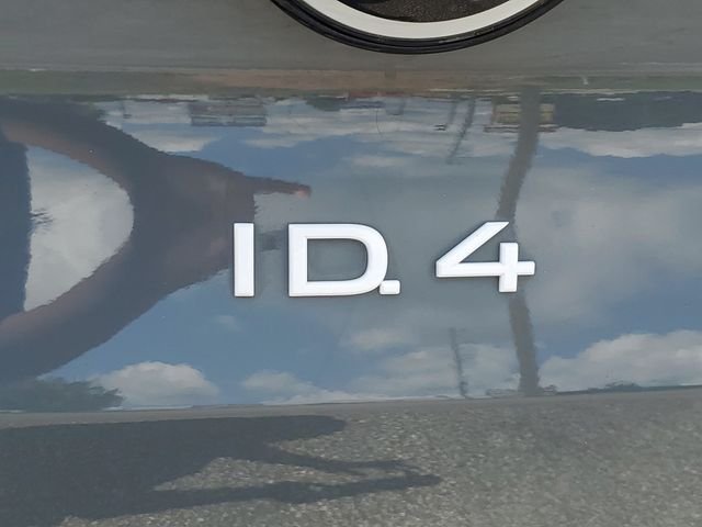 Certified Used 2025 Gray Volkswagen Pro S image 13