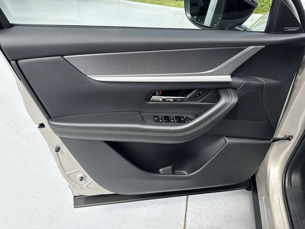 New 2026 Platinum Mazda 3.3 Turbo S Premium Sport AWD image 38