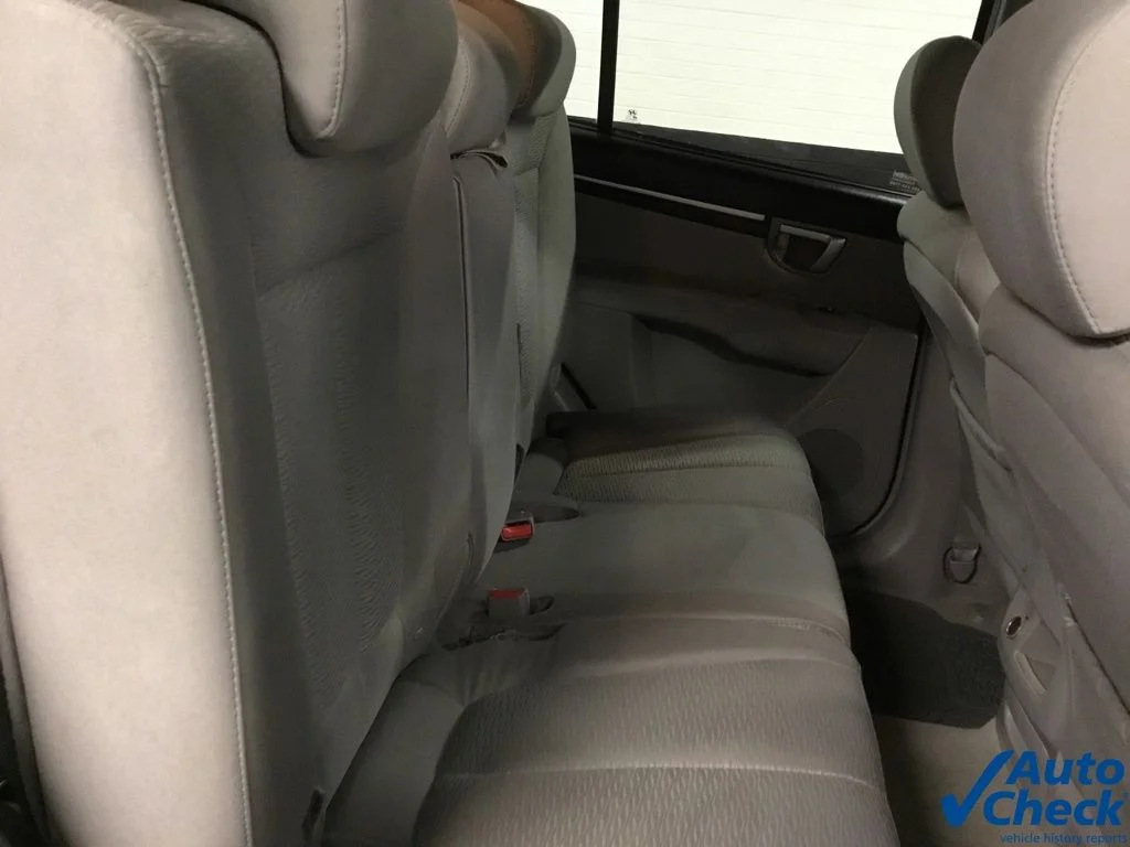 Used 2007 Blue Hyundai  image 28