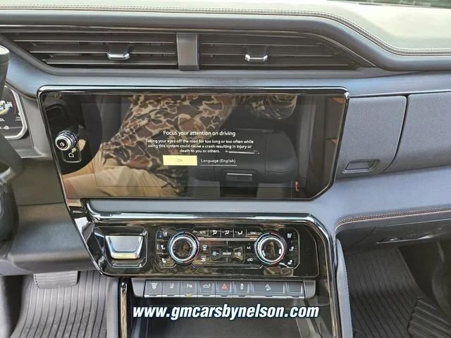 2026 GMC Sierra 2500HD AT4 - Photo 13