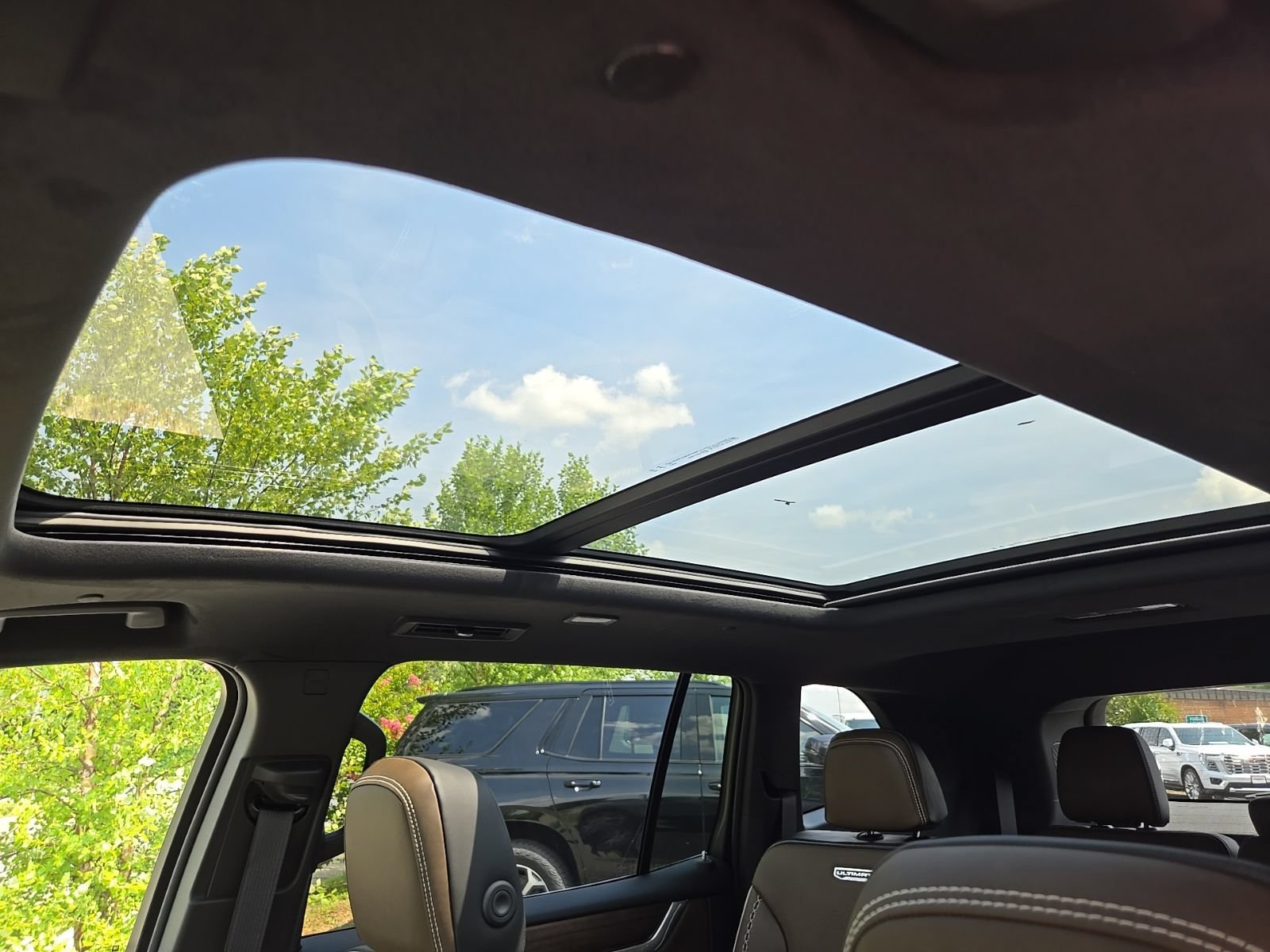 2026 GMC Acadia Denali Ultimate - Photo 22