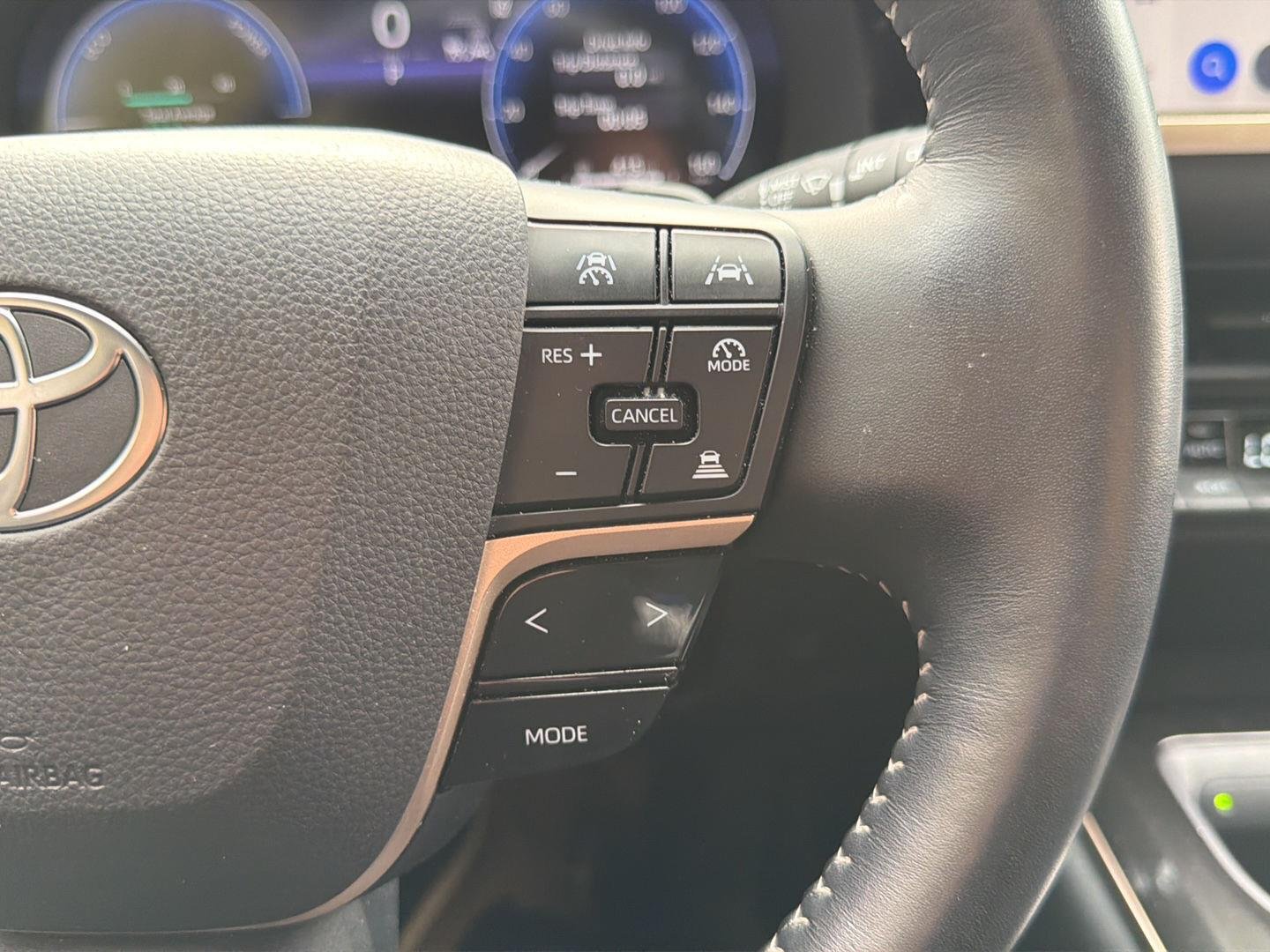 Used 2025 Storm Cloud Toyota XLE image 20