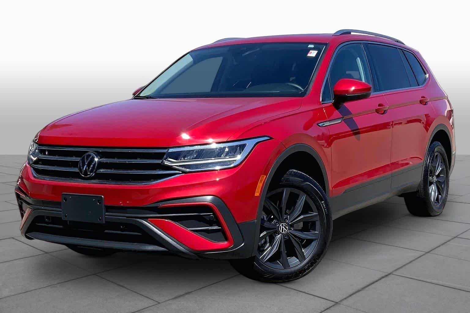 2024 Volkswagen Tiguan 2.0T SE 4Motion's photo