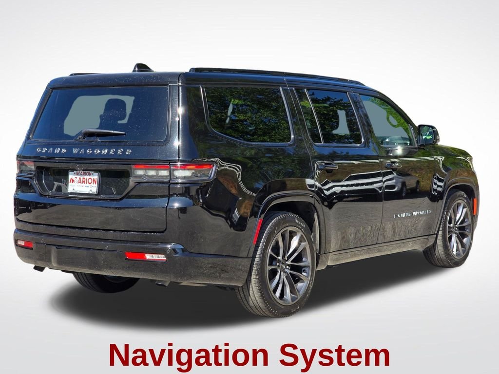 Certified Used 2024 Diamond Black Crystal Pearlcoat Jeep Series II image 19