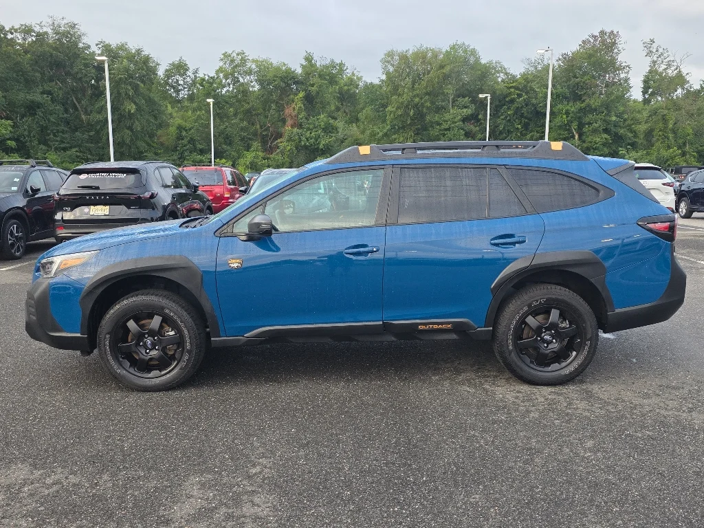 Certified Used 2023 Geyser Blue Pearl Subaru Wilderness image 12