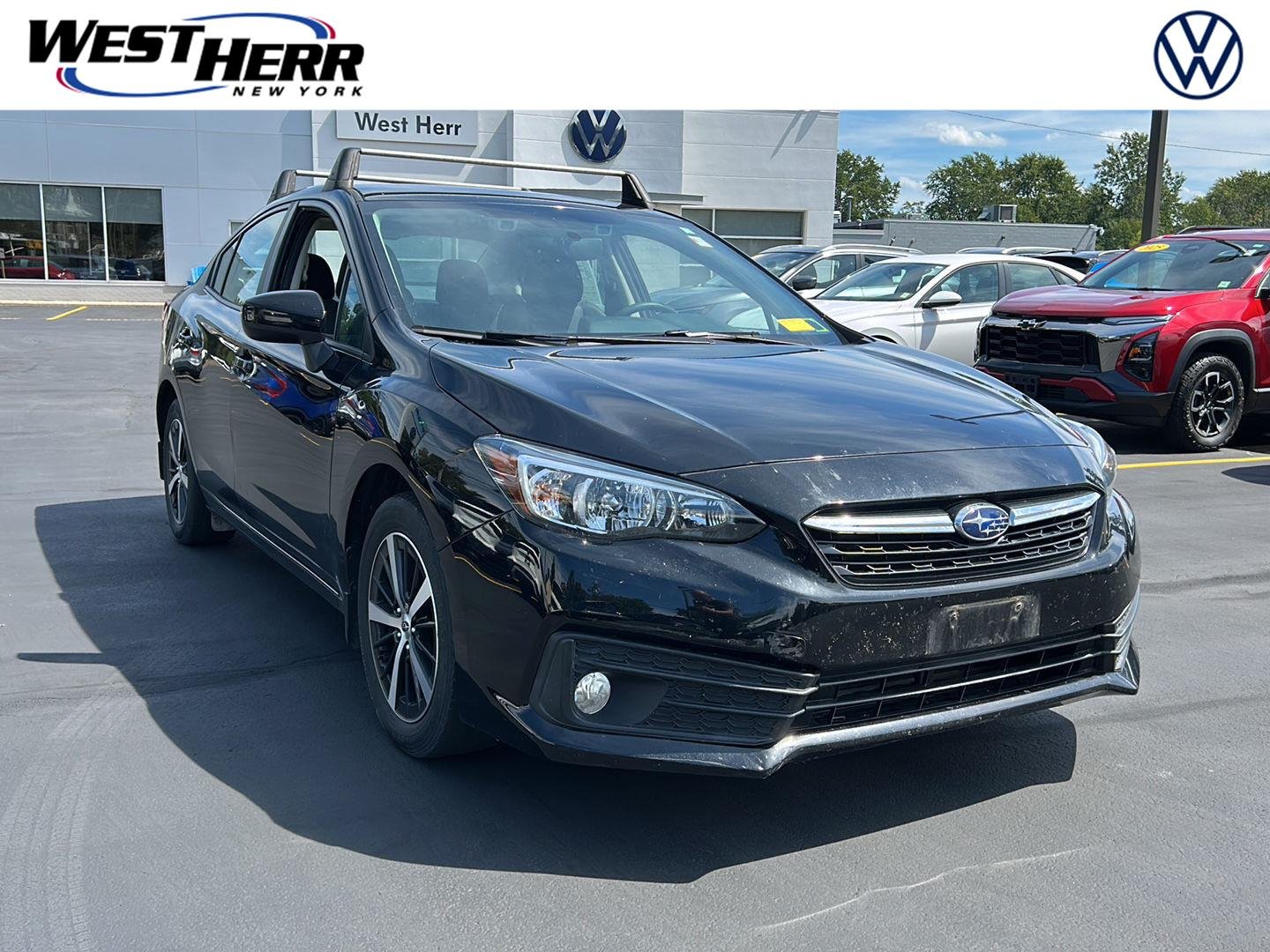 Used 2021 Crystal Black Silica Subaru Premium image 1