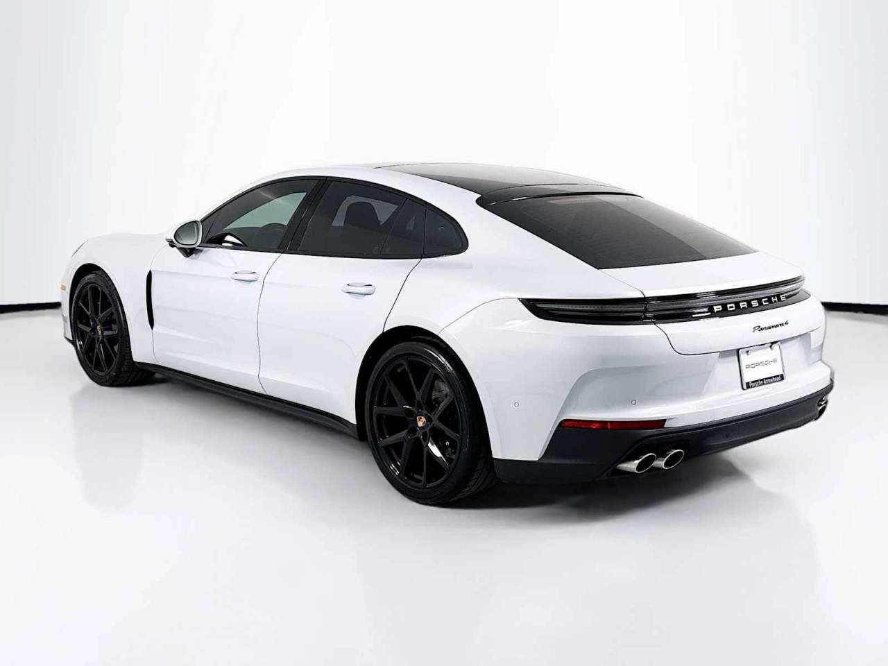 2026 Porsche Panamera Base - Photo 3