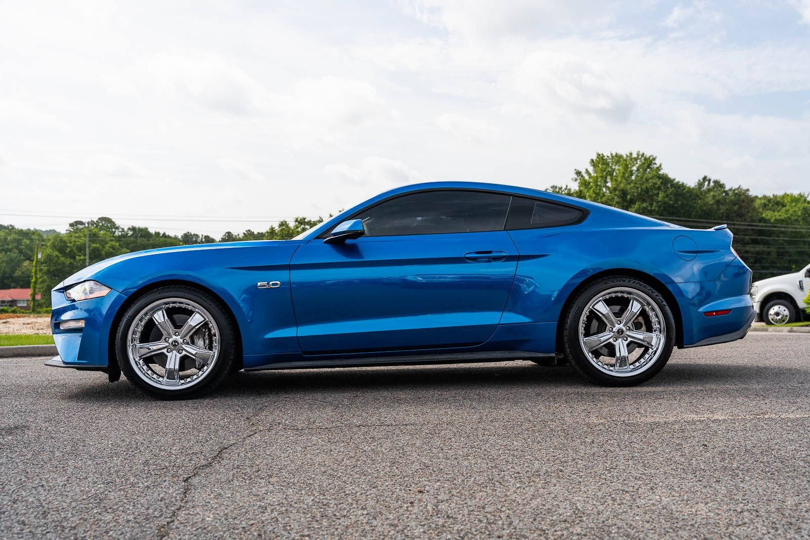 Certified Used 2019 Blue Ford GT Premium image 4