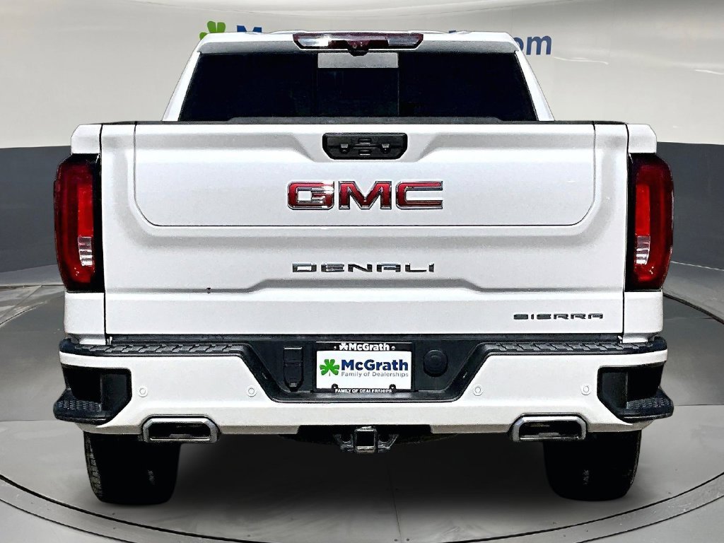 Used 2023 White GMC Denali image 6