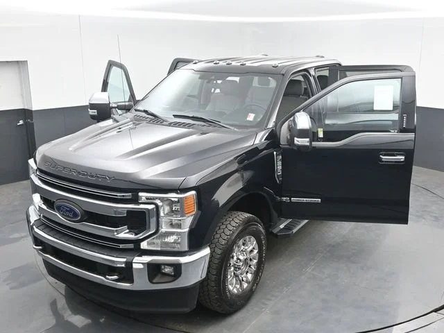 Used 2021 Black Ford XLT image 48