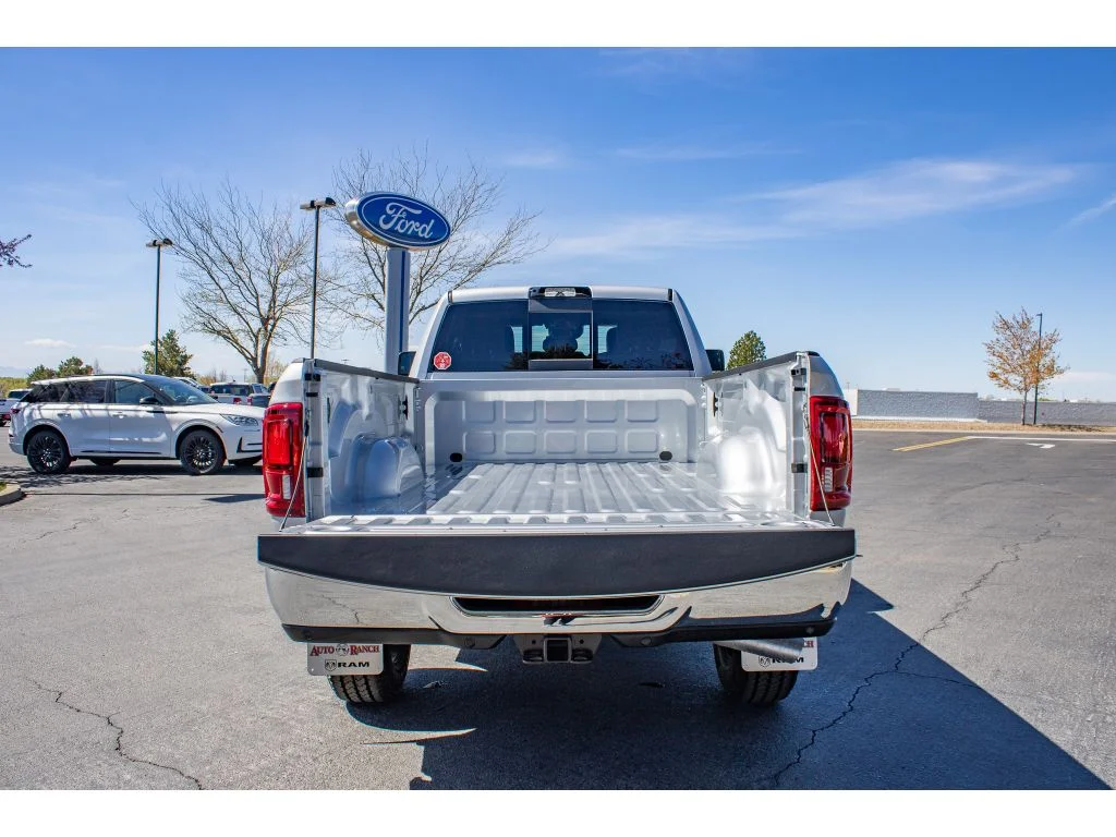 New 2026 Silver-Zynith Exterior Paint RAM Laramie image 10