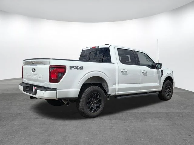 New 2026 Oxford White Ford XLT image 31