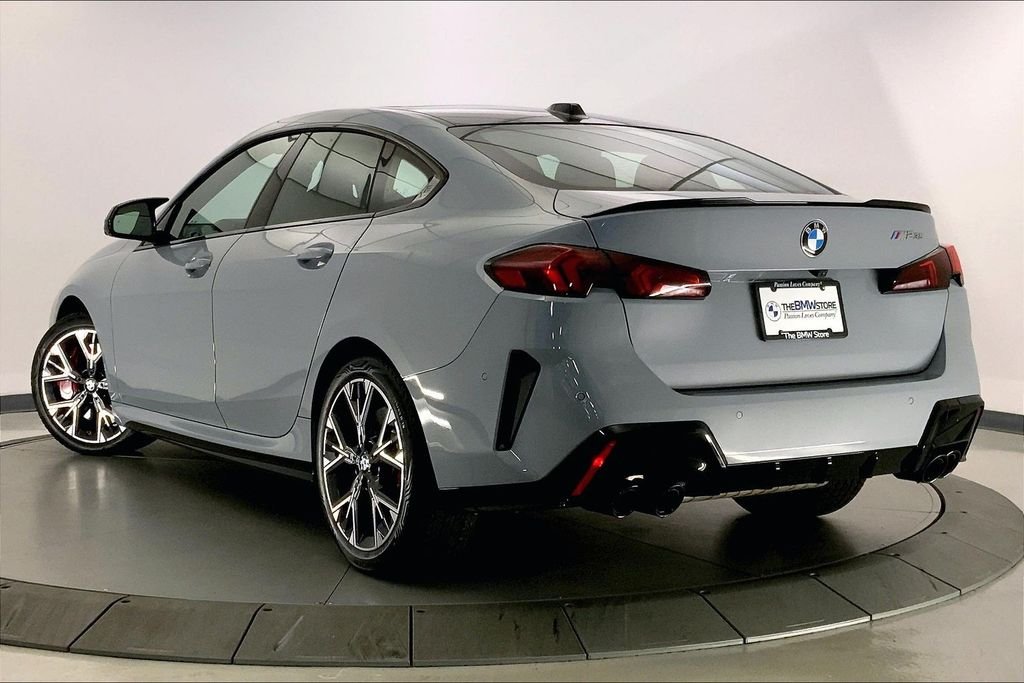 Used 2025 Brooklyn Grey Metallic BMW  image 10