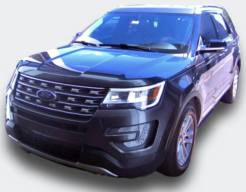 Used 2017 Gray Ford XLT image 2