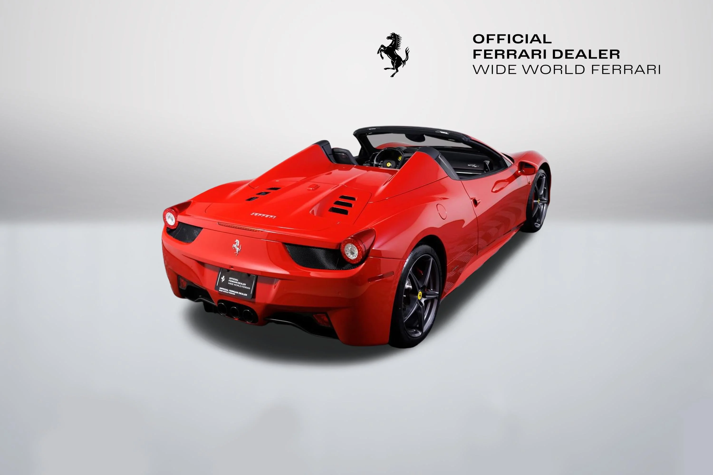 Certified Used 2014 Rosso Corsa Ferrari Base image 18