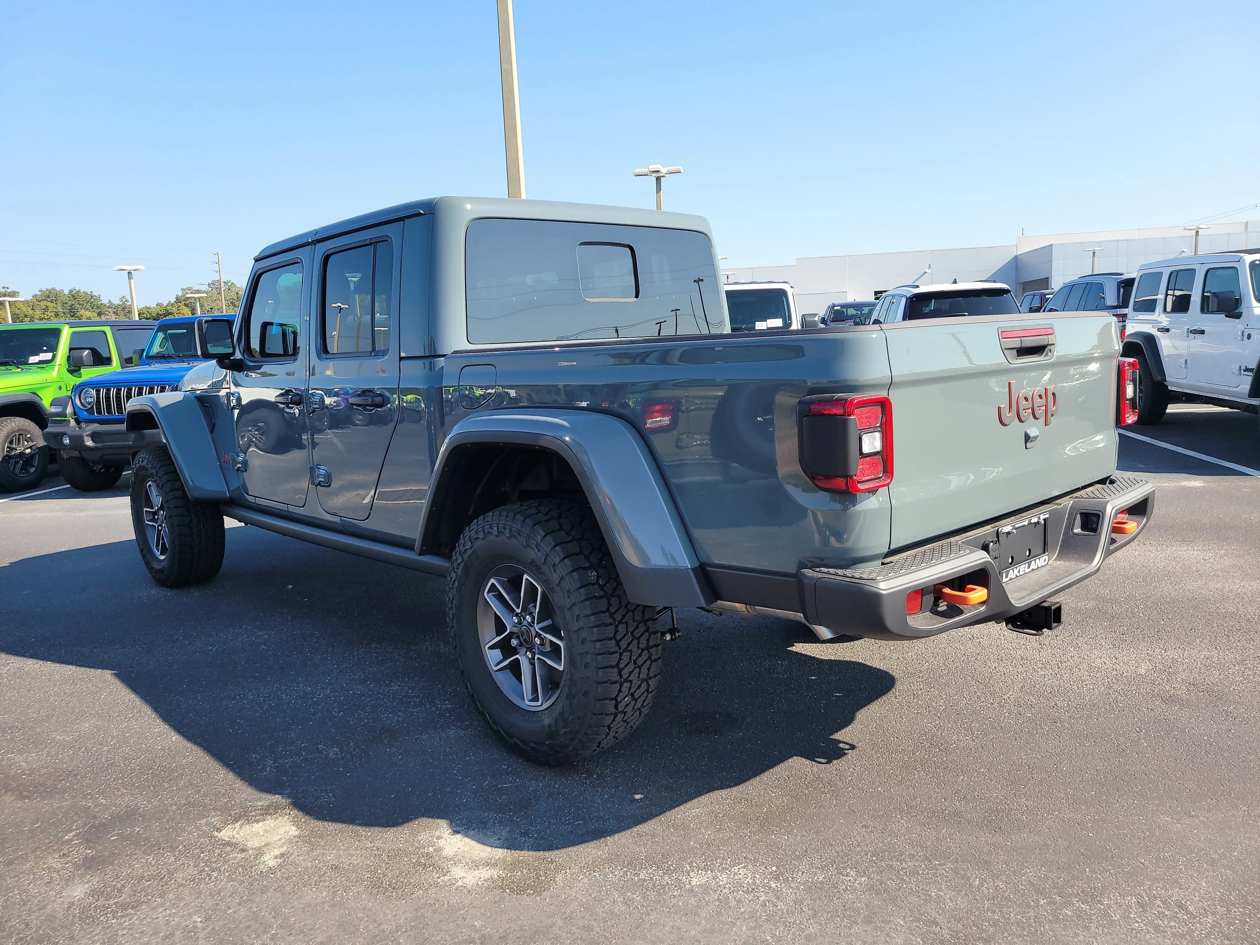 New 2026 Anvil Clearcoat Jeep Mojave image 8