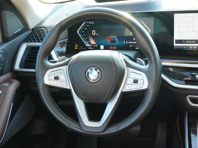 Used 2024 Brown BMW xDrive40i image 26