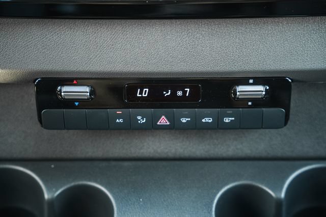 New 2026 Arctic White Mercedes-Benz Crew 144 WB image 64