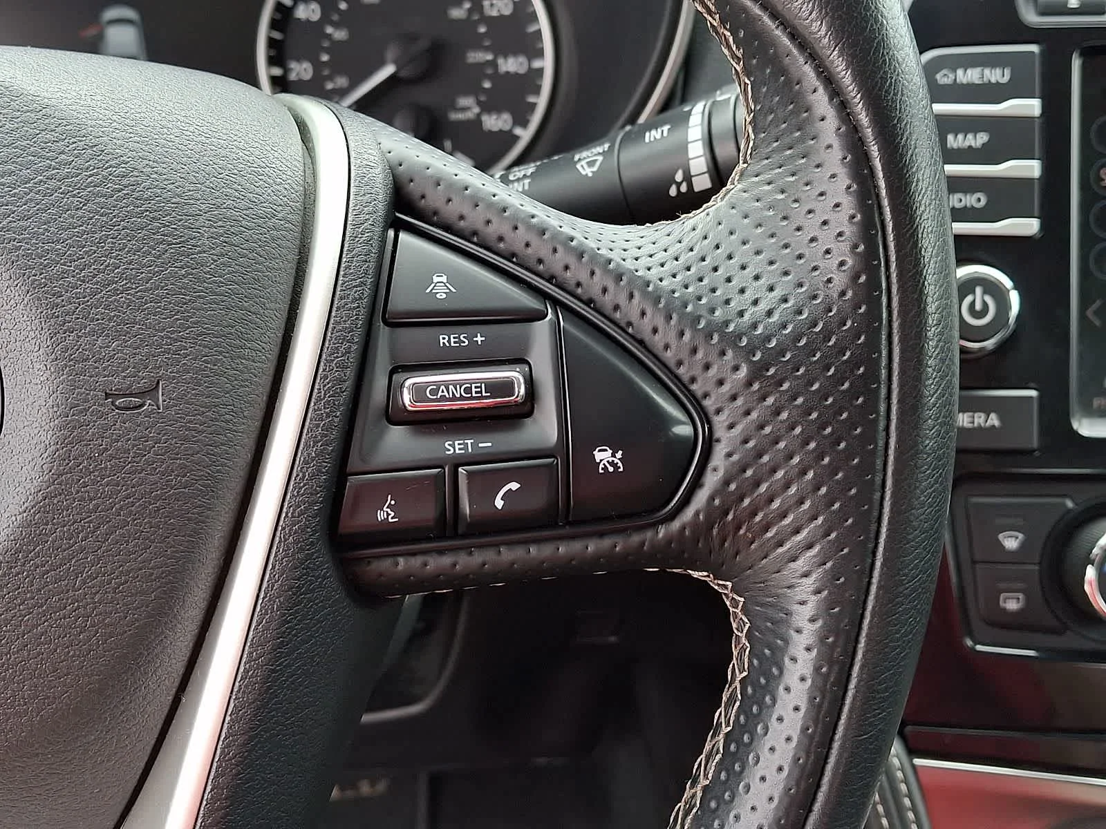 Used 2019 Gun Metallic Nissan SL image 25