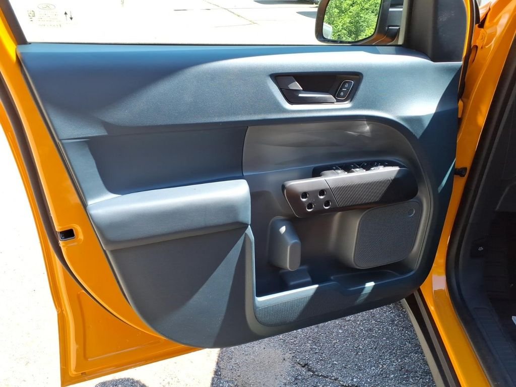 New 2026 Orange Fury Metallic Tri-Coat Ford XLT image 17