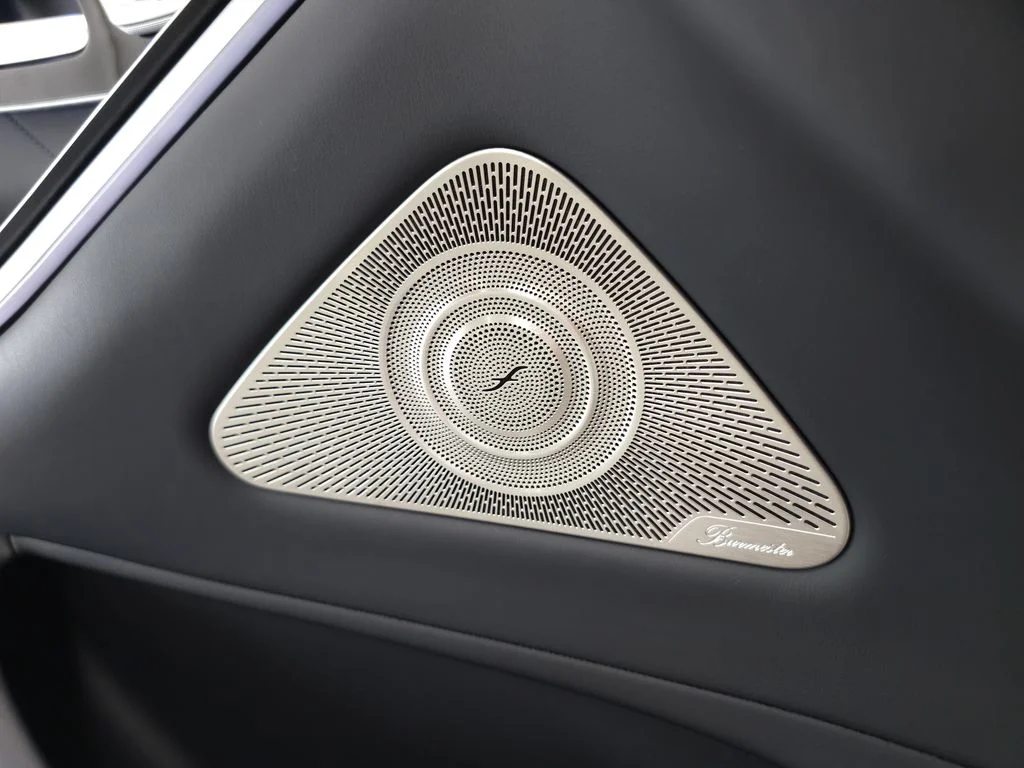 Used 2023 MANUFAKTUR Diamond White Mercedes-Benz S 580 image 7
