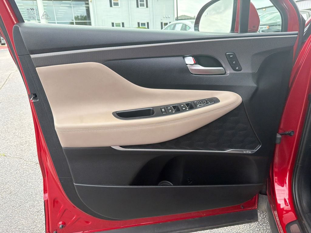 Used 2019 Red Hyundai Ultimate image 10