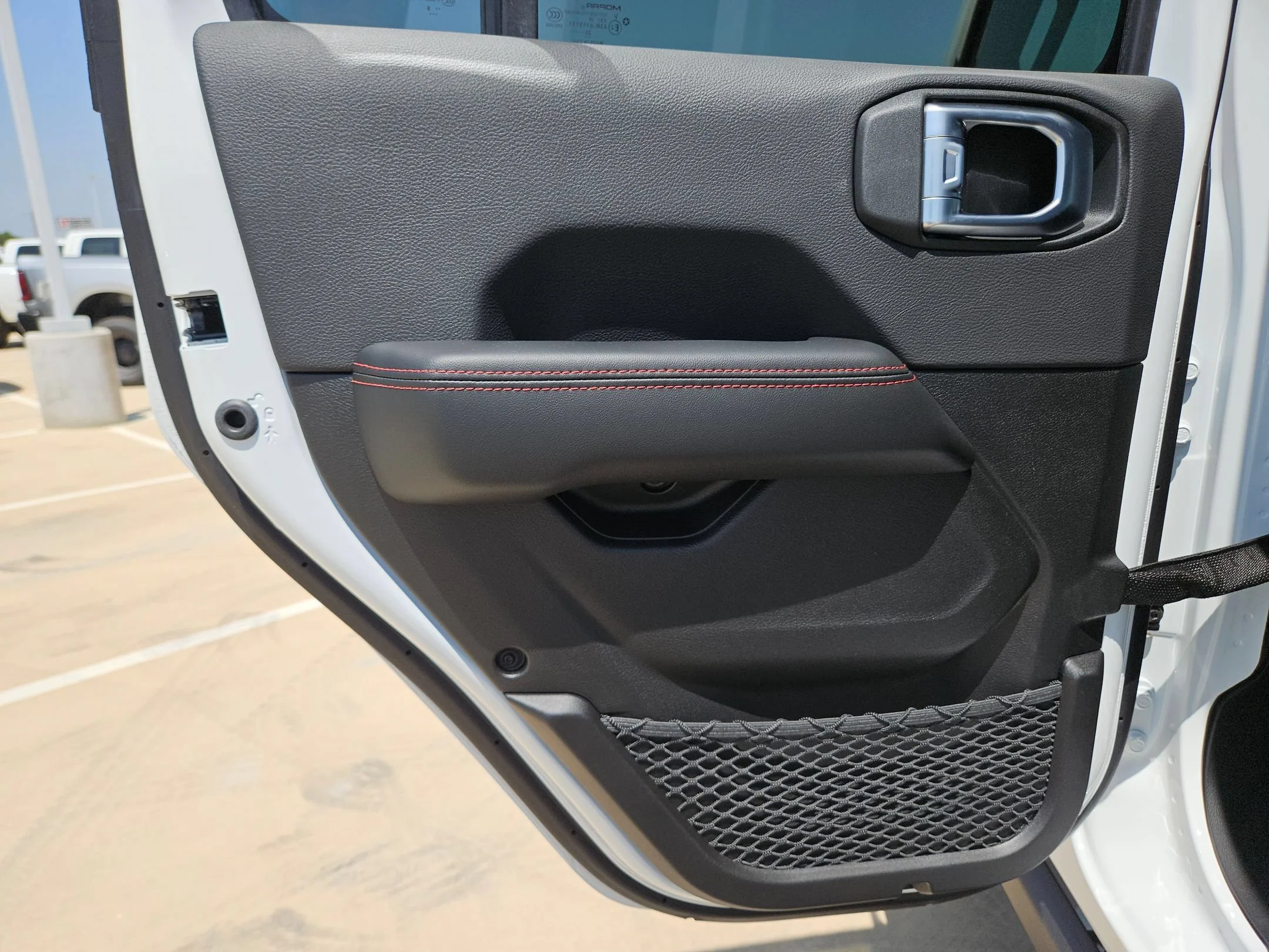 New 2026 Bright White Clearcoat Jeep Rubicon X image 14