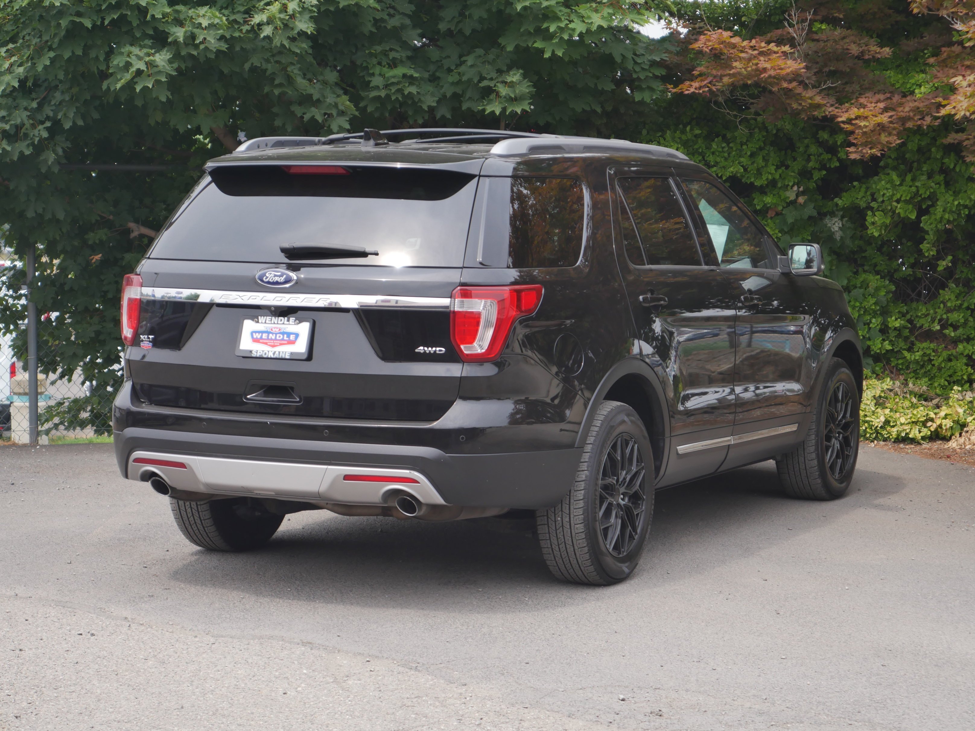 Certified Used 2017 Shadow Black Ford XLT image 24