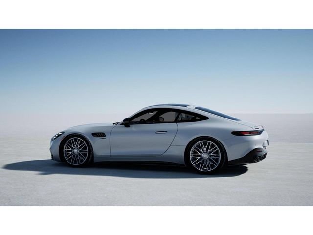 New 2027 MANUFAKTUR Moonlight White Metallic Mercedes-Benz AMG® GT 43 Coupe image 32