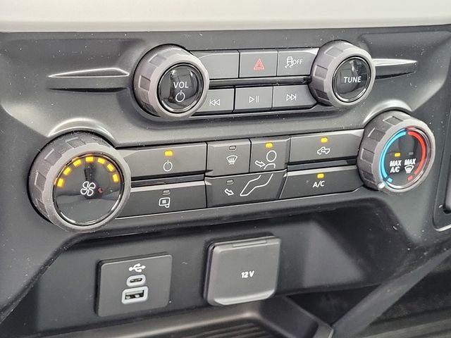 New 2026 Oxford White Ford F-250® XL image 47