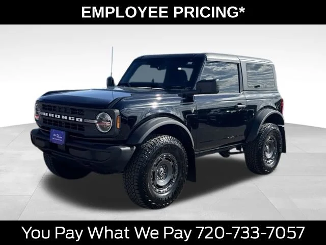 Used 2025 Black Ford Base image 1