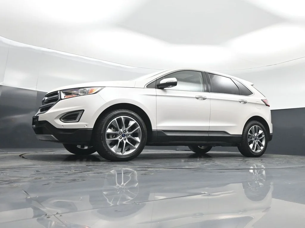 Used 2018 White Ford Titanium image 44