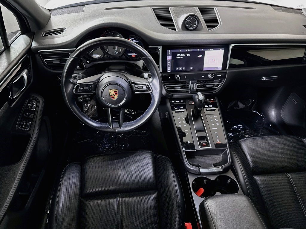 Used 2024 White Porsche Base image 13