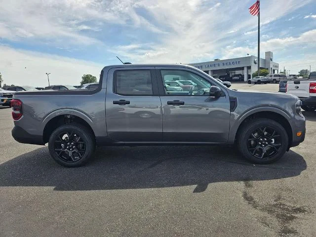 New 2026 Carbonized Gray Metallic Ford XLT image 38