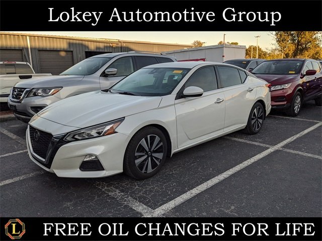 2022 Nissan Altima SV