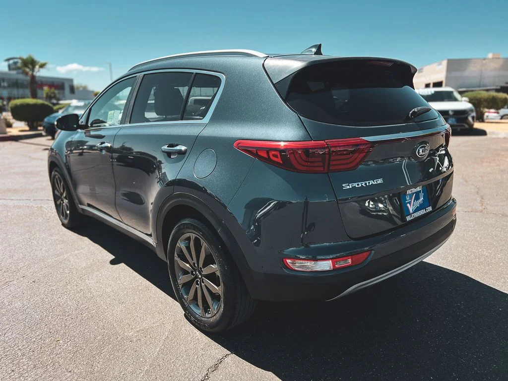 2019 Kia Sportage EX - Photo 9