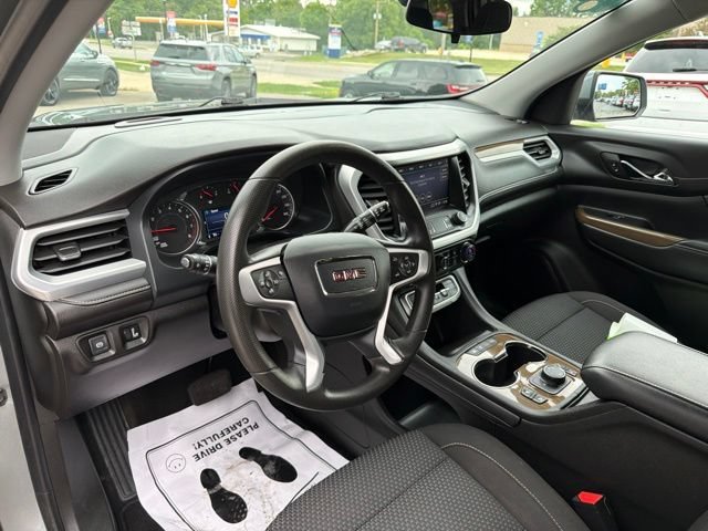 Used 2023 Sterling Metallic GMC SLE image 25