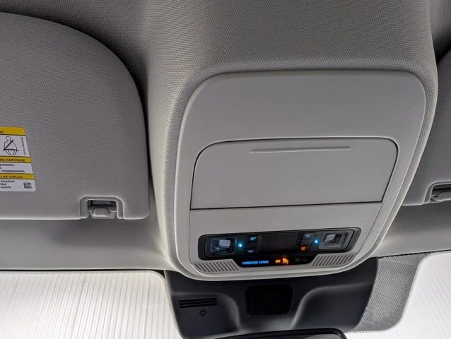 New 2027 Glacier Gray Metallic Tri-Coat Ford Active image 41