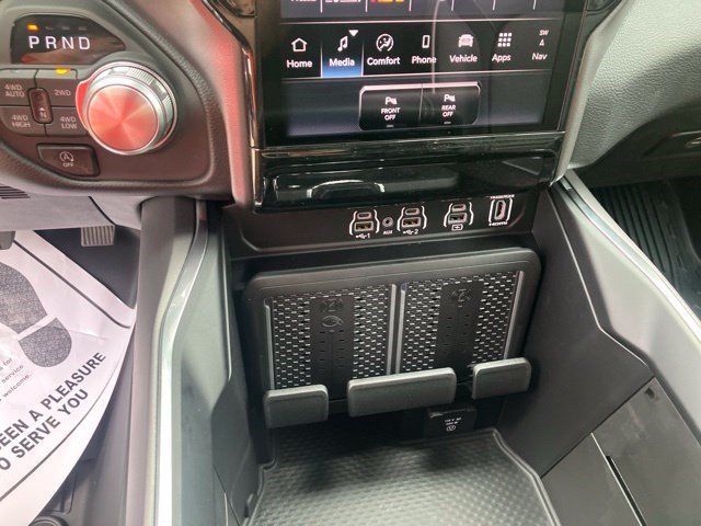 New 2026 Silver Zynith Exterior Paint RAM Laramie image 17