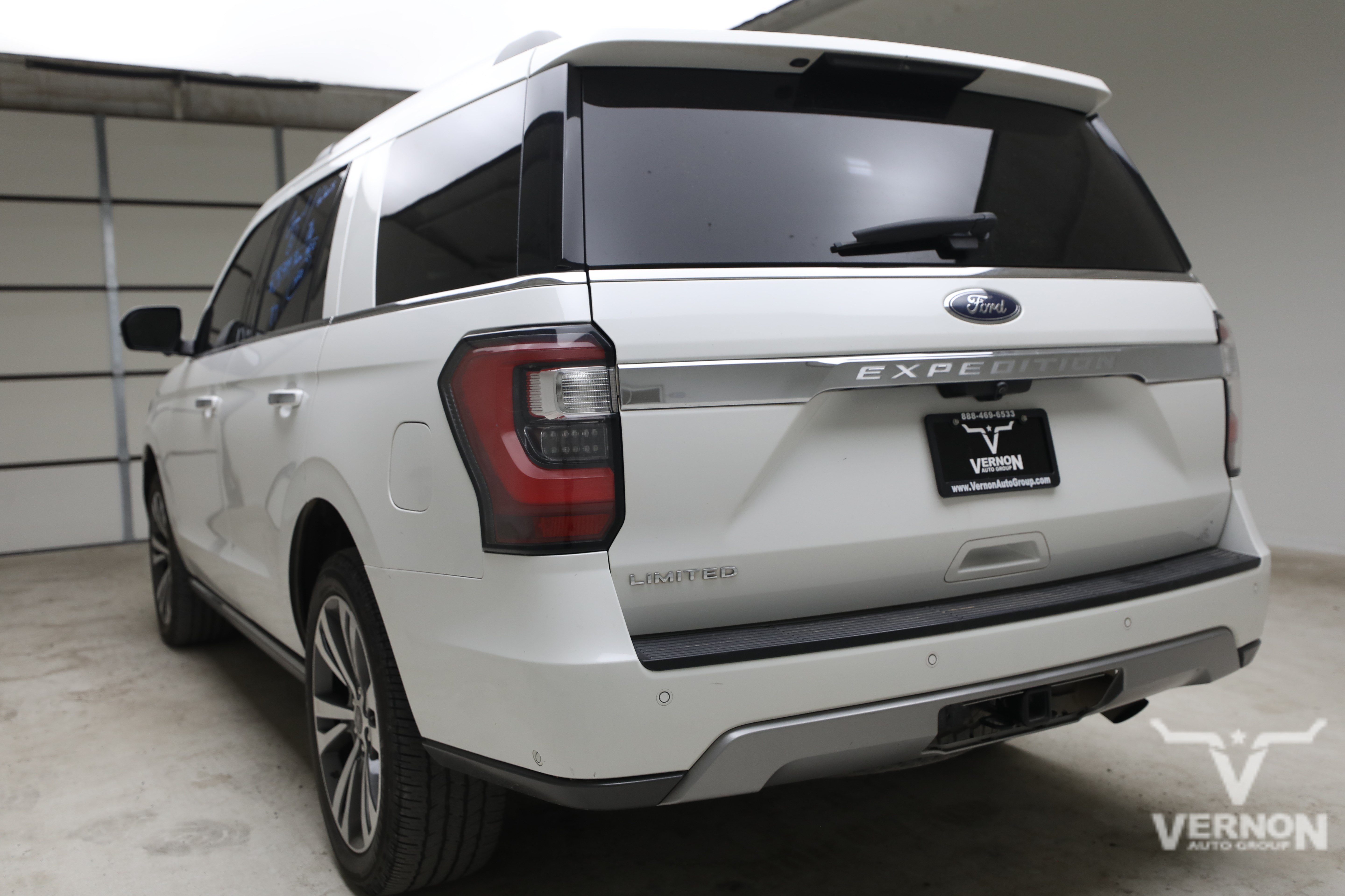Used 2021 Star White Metallic Tri-Coat Ford Y image 2