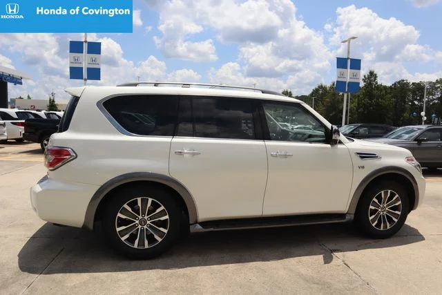 Used 2018 Pearl White Nissan SL image 3