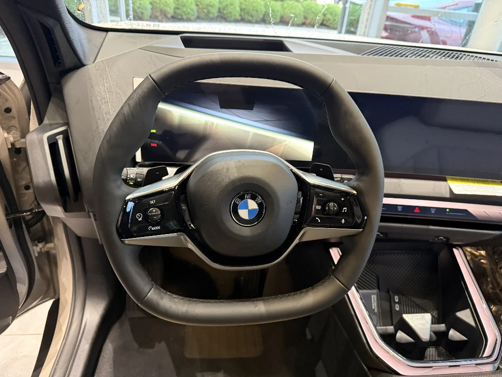 New 2026 Dune Grey Metallic BMW 30 xDrive image 9