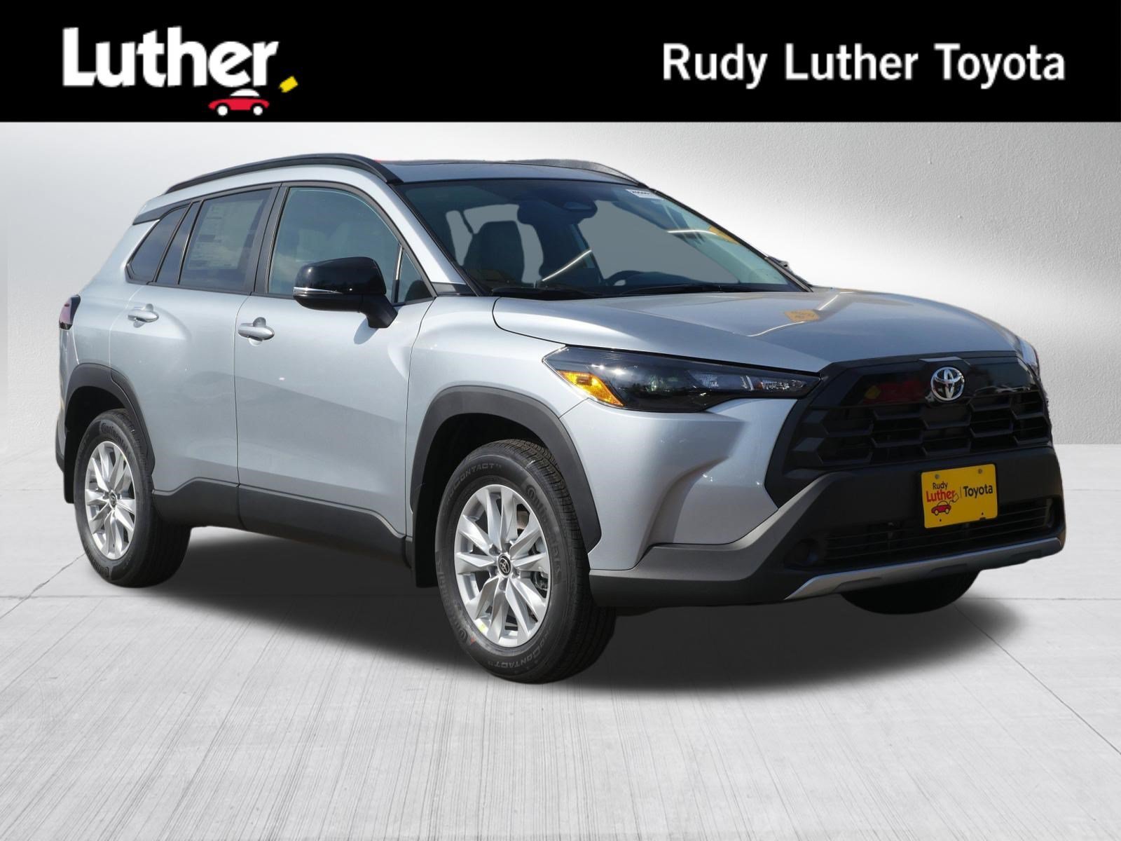 2026 Toyota Corolla Cross  LE