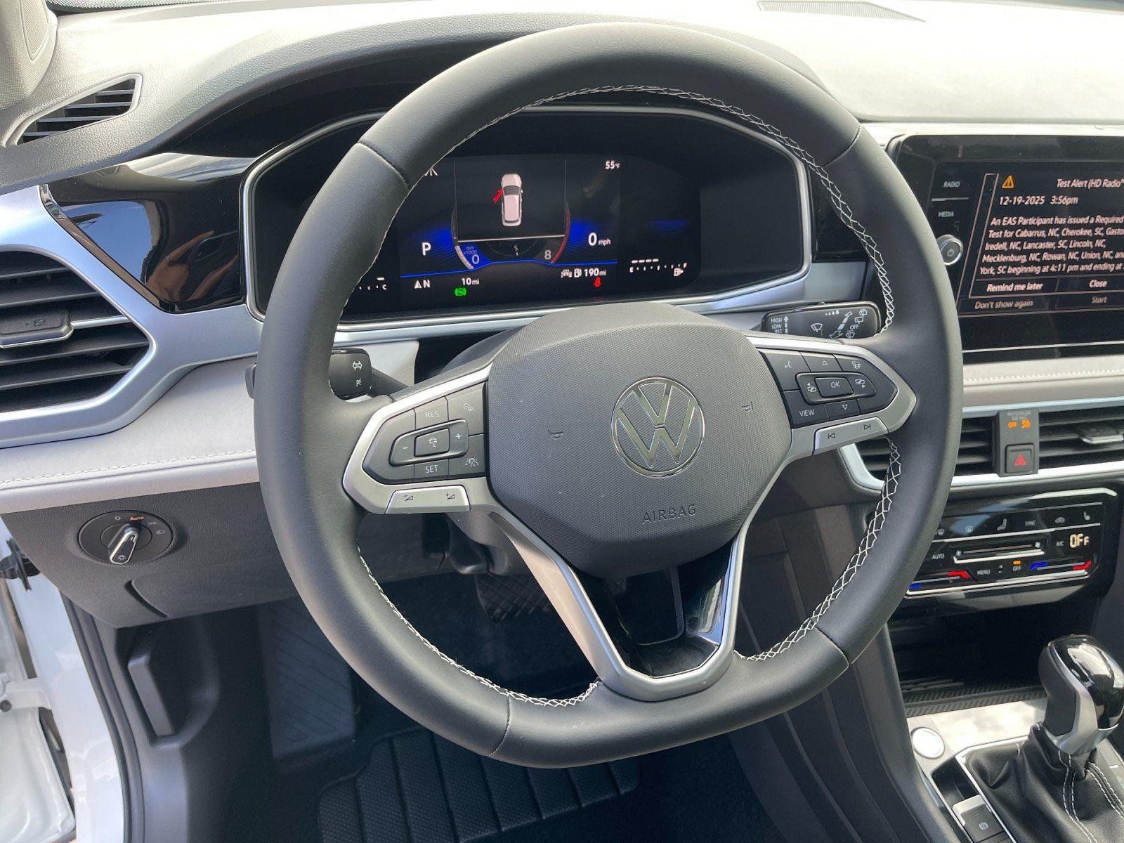 New 2026  Volkswagen SE image 18
