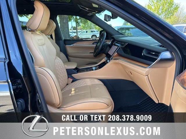 Used 2022 Black Jeep Summit Reserve image 13