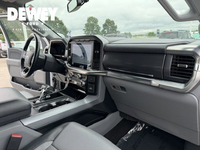 Used 2023 Oxford White Ford LARIAT image 40